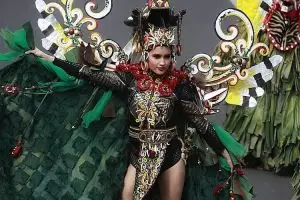 Kostumnya di JFC jadi kontroversi, Cinta Laura minta maaf kepada MUI