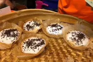 Menikmati kelezatan serabi khas Solo di JFF