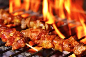Sate dan makanan panggang bisa sebabkan kanker, ini penjelasannya