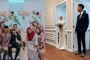 Film kamera rusak, hasil foto pernikahan ini malah jadi indah
