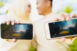 Kisah Polwan & tentara nikah berkat PUBG, undangannya unik banget