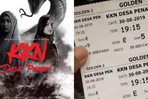 10 Pelesetan poster film bertema KKN Desa Penari ini bikin nyengir