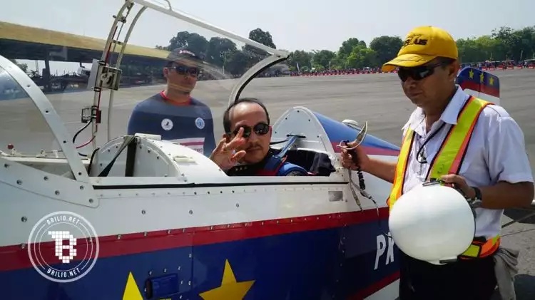 Eris Herryanto, dari pesawat tempur F-16 ke aerobatik Pitts