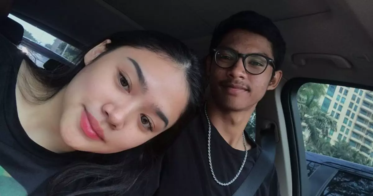 6 Momen mesra putri Mulan Jameela, Tiarani Savitri & kekasihnya