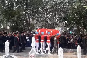 Tiba di TMP Kalibata, kalimat Tauhid sambut jenazah BJ Habibie