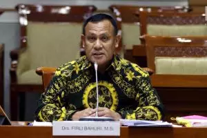 Kontroversi Firli Bahuri jadi Ketua KPK, ini alasan DPR memilihnya