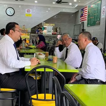 Bergelimang harta, 3 raja di dunia ini pilih hidup sederhana