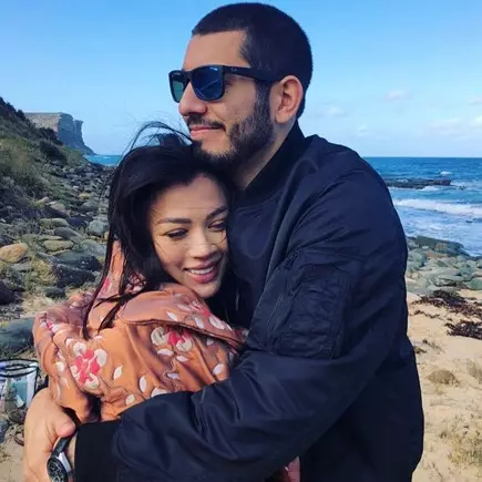 10 Potret kedekatan Adinda Bakrie &amp; kekasih bulenya, romantis abis