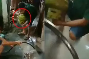 Buktikan gas yang dibeli berisi air, pria ini bernasib tragis