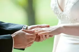 Ketuk palu revisi UU Perkawinan, usia minimal menikah 19 tahun