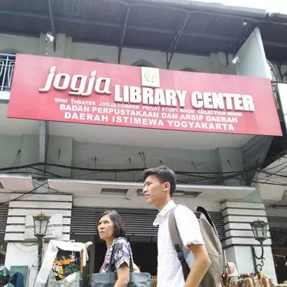 Menengok Perpustakaan Malioboro, terasing di tengah kebisingan