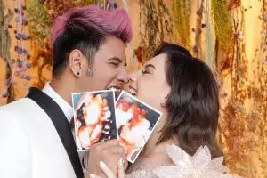 6 Potret maternity Irish Bella & Ammar Zoni pamer foto si kembar