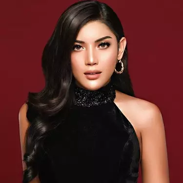 Tiru gaya Kylie Jenner, penampilan Millen Cyrus bikin pangling