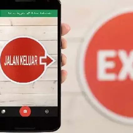 Cara untuk translate bahasa asing pakai kamera di Google Terjemahan