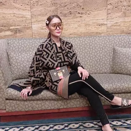 Bahas penyakit hati, unggahan Inul Daratista ini 'dalem abis'