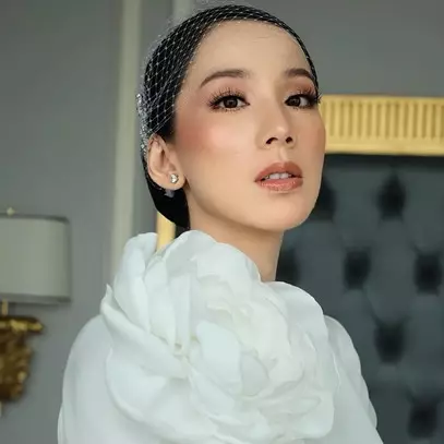 Sah, ini 10 momen pernikahan kedua Jill Gladys dan Billy Soelaiman  