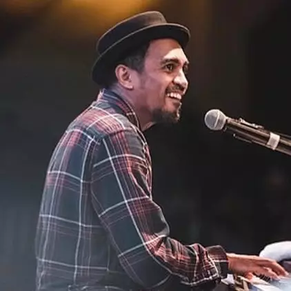 Ulang tahun ke-44, unggahan Glenn Fredly ini jadi sorotan