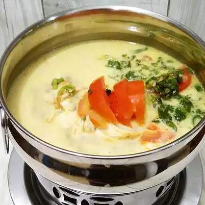 10 Resep soto ayam santan paling gurih, praktis dan istimewa