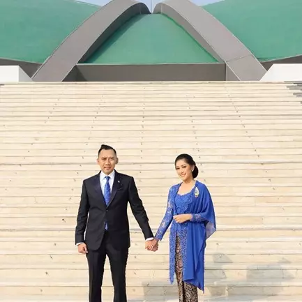 Pesan cinta Aliya Rajasa untuk Ibas yang kembali masuk Senayan