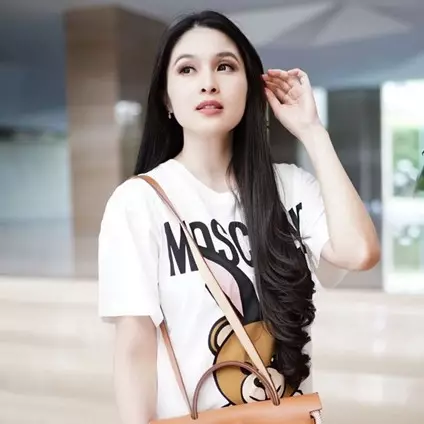 Berusia sebulan, ini 10 momen syukuran anak kedua Sandra Dewi