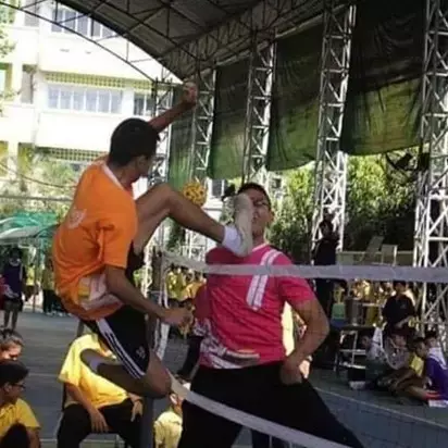 10 Momen nggak sengaja tertangkap kamera waktu olahraga ini kocak