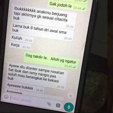 Kisah pria pacaran 7 tahun ditinggal nikah mantan, sedih banget