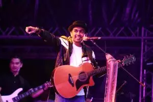 Nyanyi untuk Papua di Syncronize Fest 2019, ini pesan Glenn Fredly