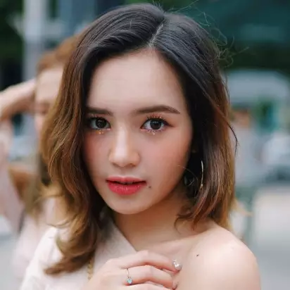 Unggah foto liburan di Amerika, perut Beby Tsabina bikin salah fokus