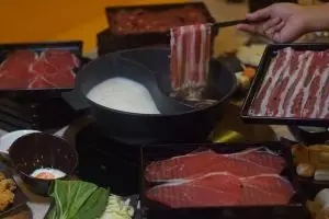 Restoran ini sajikan shabu-shabu berkualitas dengan harga terjangkau