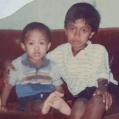 8 Potret lawas 'Crazy Rich Tanjung Priok', pernah hidup susah