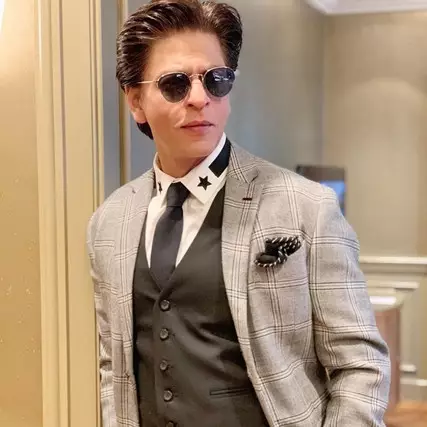 Foto selfie Shahrukh Khan Selfie sama Jackie Chan ini jadi sorotan