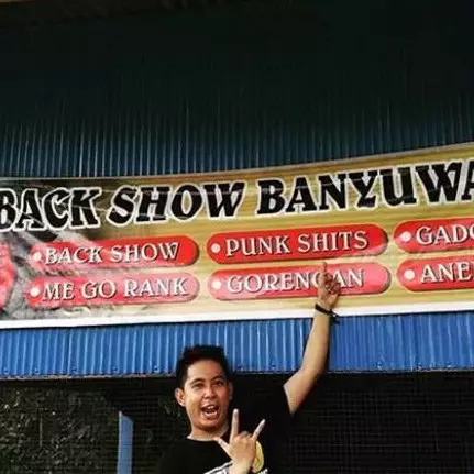 10 Kata-kata promosi di spanduk makanan ini bikin mikir dua kali