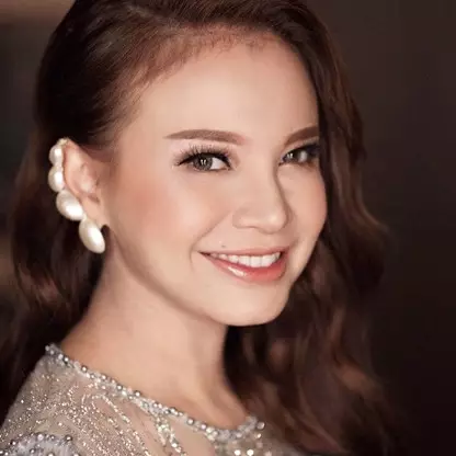 8 Potret lawas Rossa, penampilan semasa SMA curi perhatian