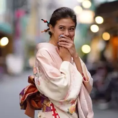 7 Adu gaya Yuki Kato &amp; Michelle Ziudith yang berdarah Jepang