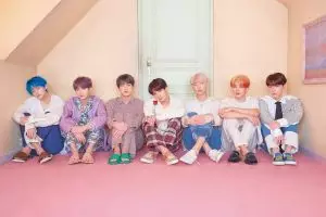 7 Penyanyi mancanegara yang pernah kolaborasi dengan BTS