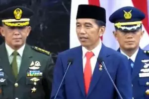Resmi dilantik, Jokowi tutup pidato dengan peribahasa Bugis