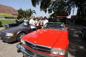 Mercedes-Benz SL Club main ke Banyuwangi, kagum dengan alam