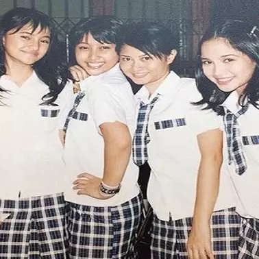 15 Tahun berlalu, ini kabar 8 pemain Kisah Sedih di Hari Minggu