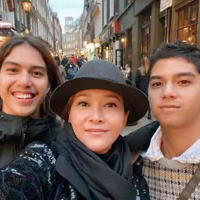 El Rumi &amp; Al Ghazali kuliah di Inggris, ini harapan Maia Estianty