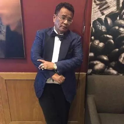 Tak melulu mewah, harga dompet Hotman Paris ini bikin kaget