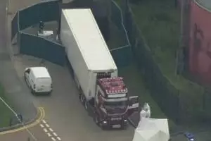 4 Fakta penemuan 39 mayat dalam truk pendingin di Inggris