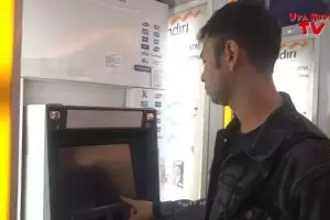 Dikenal tajir melintir, isi saldo ATM Raffi Ahmad ini bikin kaget