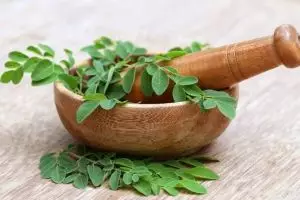 8 Manfaat daun kelor untuk diabetes & cara menggunakannya