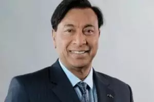 Tak disangka, miliuner India ini pernah kerja di Jawa Timur