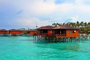 7 Spot wisata ceritakan indahnya Indonesia, kisahnya viral