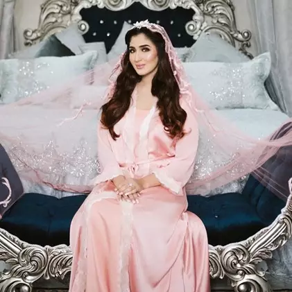 10 Potret kamar Tania Nadira, mewah bak tempat tidur istana