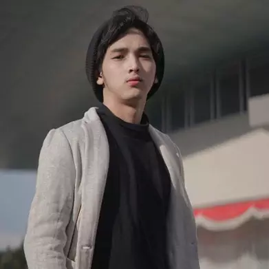 8 Potret Rio Ramadhan, pacar Kekeyi beauty vlogger yang viral