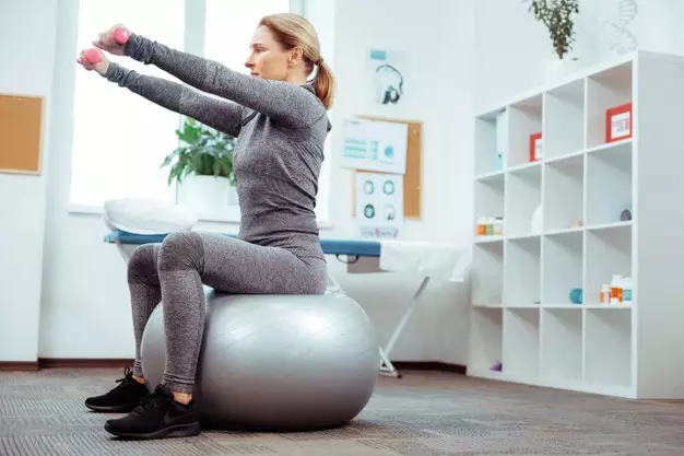 mengatasi mimisan mudah © berbagai sumber mengatasi mimisan mudah © berbagai sumber