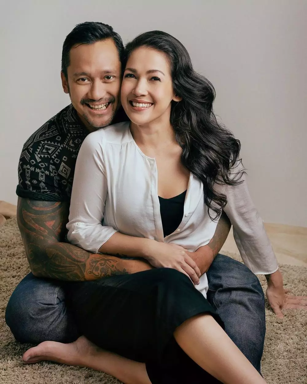 gaya pemotretan Tora & Mieke  Instagram gaya pemotretan Tora & Mieke  Instagram