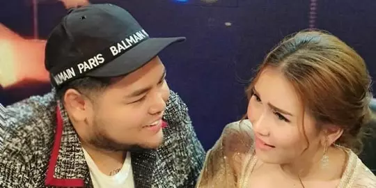 ditanya kapan nikahi ayu ting ting ivan gunawan © berbagai sumber
